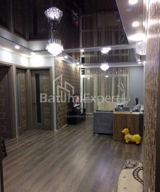 Квартира 95 м² - Юсуфа Кобаладзе, Батуми, Грузия