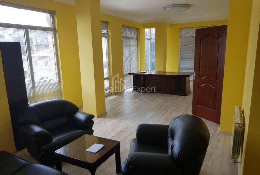 Квартира 122 м² - Михаила Лермонтова, Батуми, Грузия