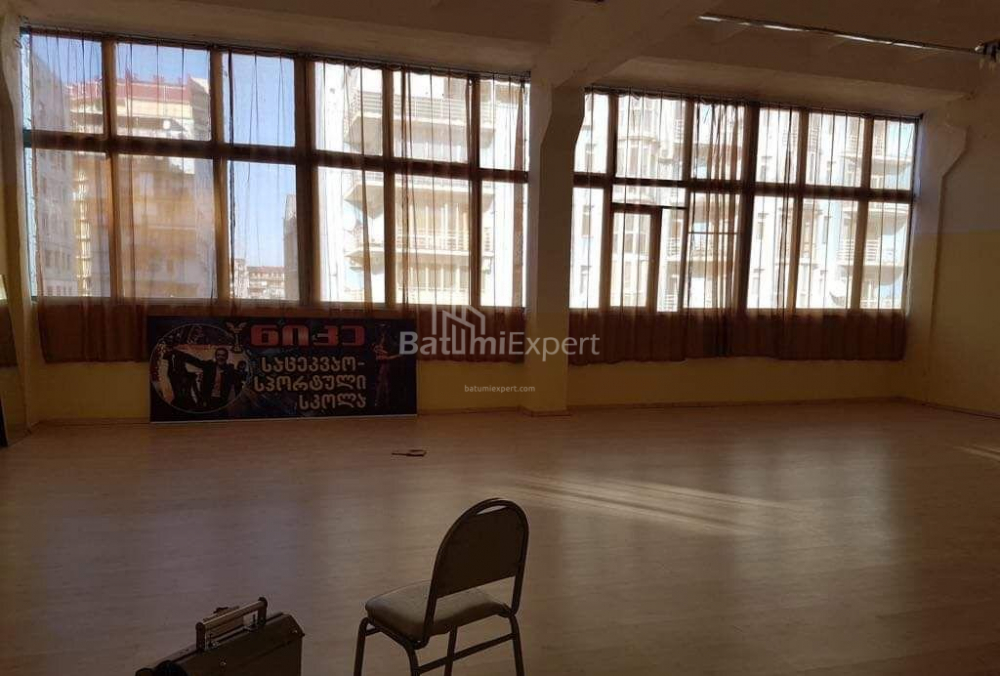 Квартира 150 м² - Зураба Горгиладзе, Батуми, Грузия