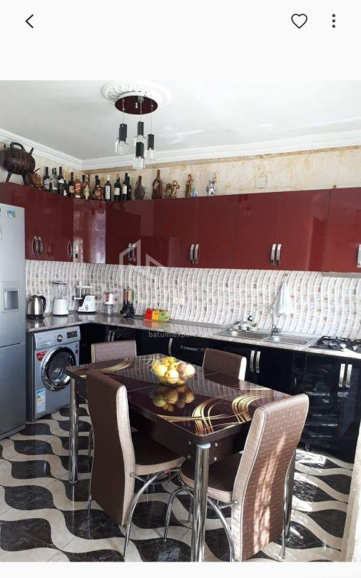 Квартира 90 м² - Шалва Инасаридзе, Батуми, Грузия