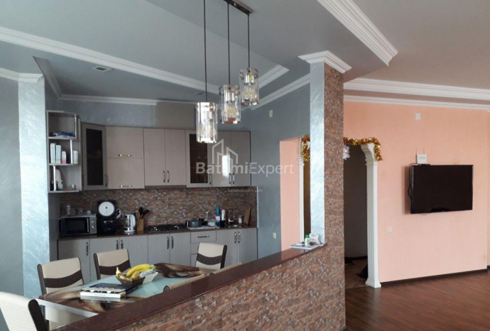 Квартира 120 м² - Юрьевская, Батуми, Грузия