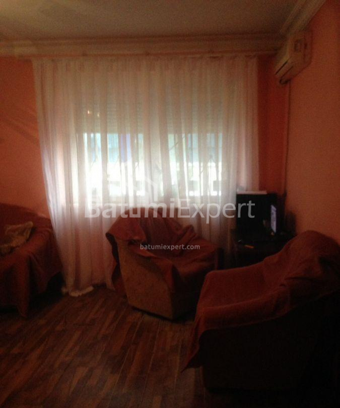 Квартира 78 м² - Шерифа Химшиашвили, Батуми, Грузия