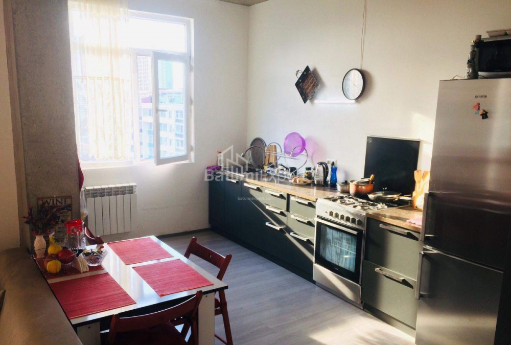 Квартира 62 м² - Вахтанга Горгасали, Батуми, Грузия