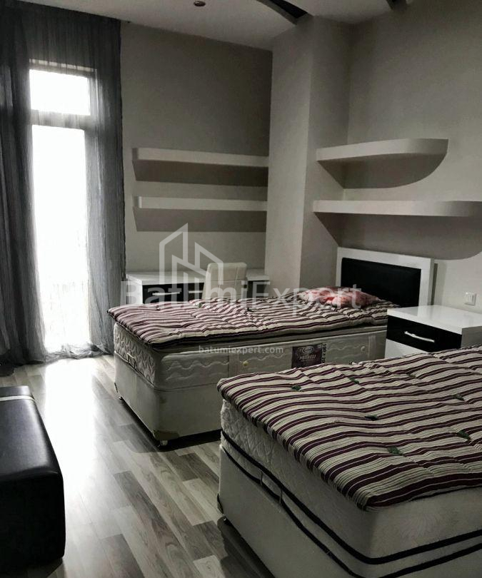 Квартира 96 м² - Вахтанга Горгасали, Батуми, Грузия