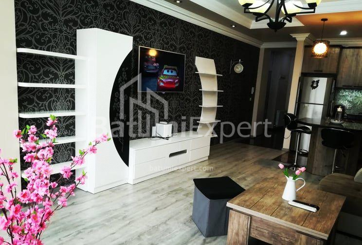 Квартира 85 м² - Царя Парнаваза, Батуми, Грузия