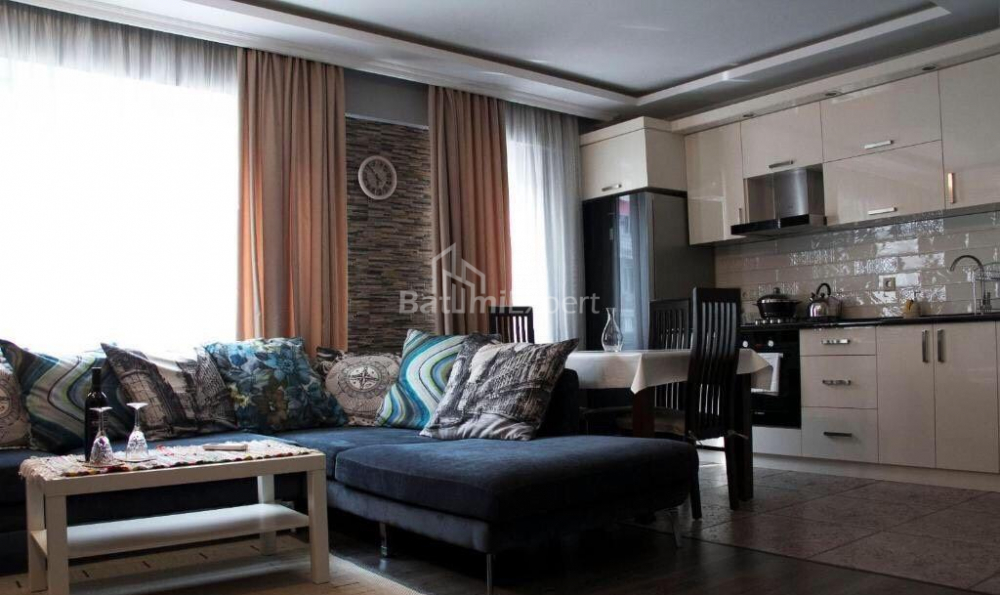 Квартира 60 м² - Зураба Горгиладзе, Батуми, Грузия