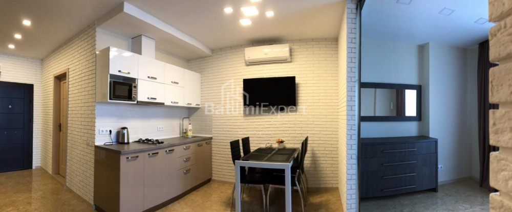 Квартира 42 м² - Нико Пиросмани, Батуми, Грузия