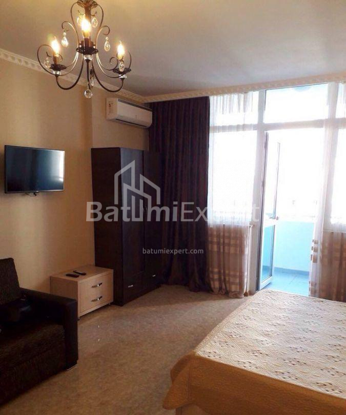 Квартира 43 м² - Нико Пиросмани, Батуми, Грузия