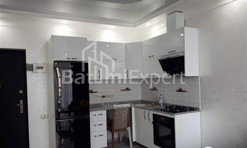 Квартира 41 м² - Шерифа Химшиашвили, Батуми, Грузия