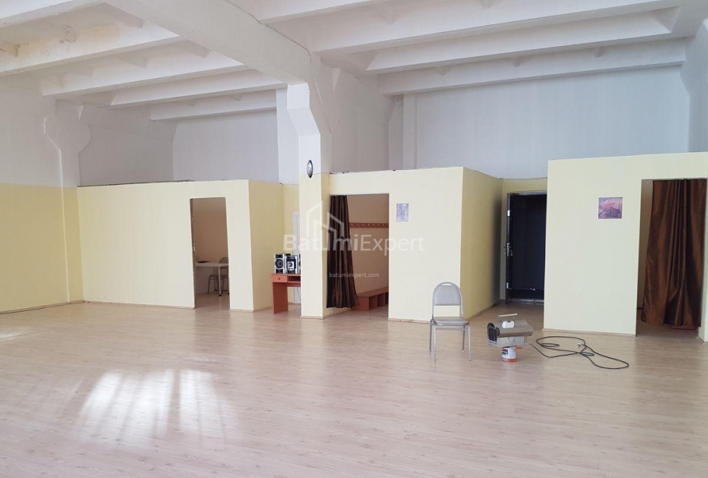 Квартира 90 м² - Зураба Горгиладзе, Батуми, Грузия