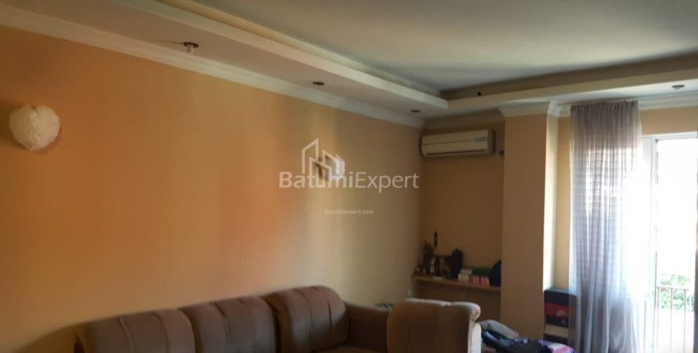 Квартира 71 м² - Зураба Горгиладзе, Батуми, Грузия