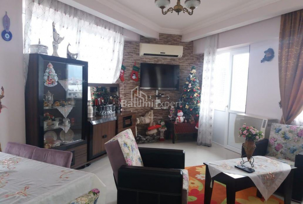 Квартира 86 м² - Зураба Горгиладзе, Батуми, Грузия