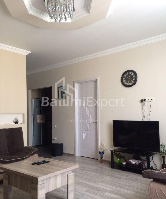 Квартира 95 м² - Шерифа Химшиашвили, Батуми, Грузия