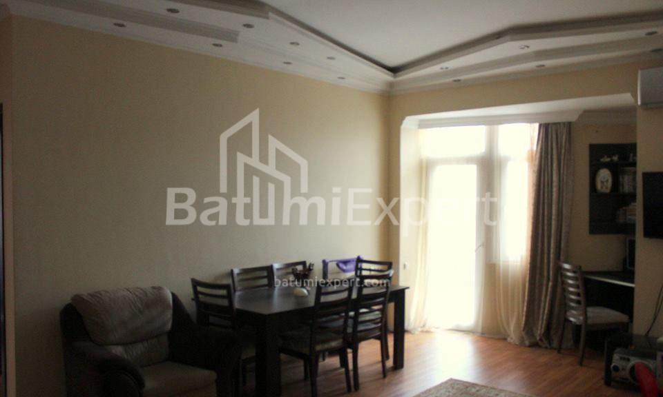Квартира 100 м² - Нико Пиросмани, Батуми, Грузия