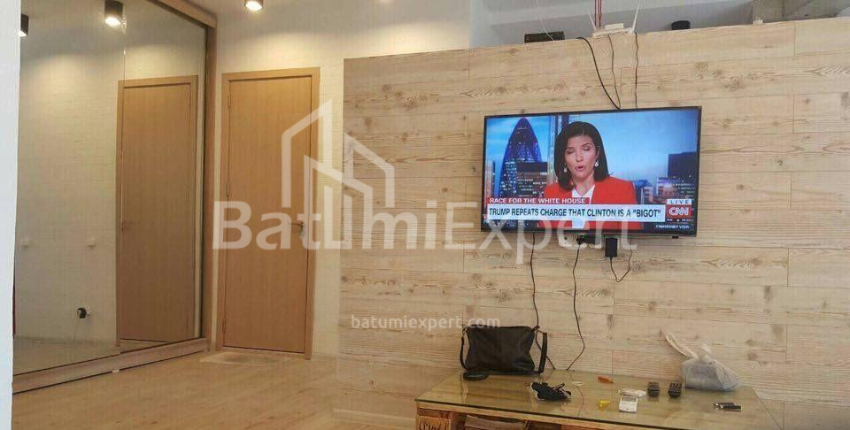 Квартира 62 м² - Вахтанга Горгасали, Батуми, Грузия