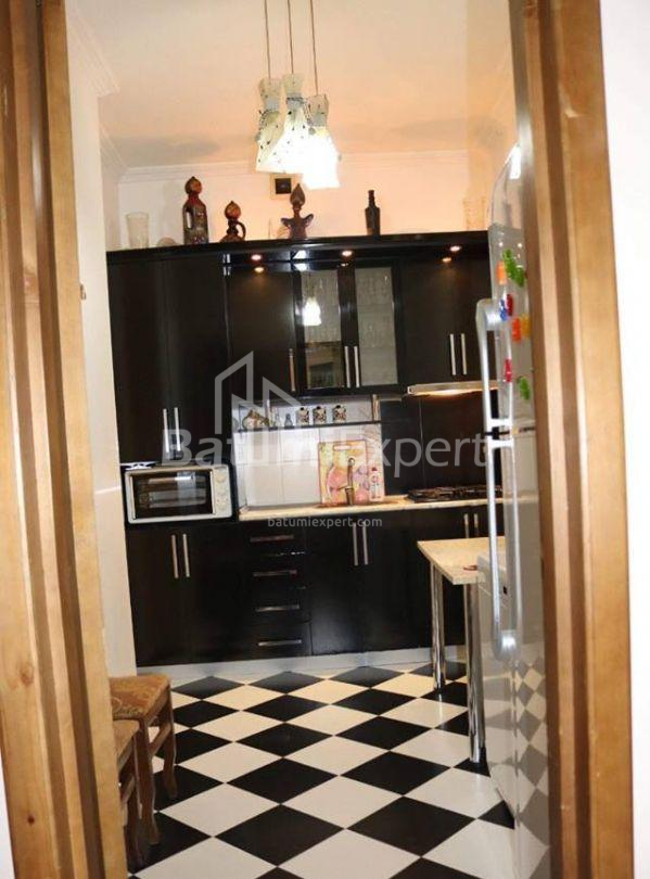 Квартира 77 м² - Вахтанга Горгасали, Батуми, Грузия