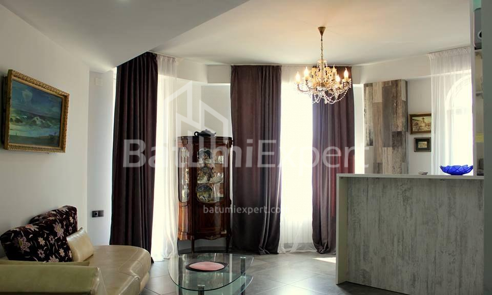 Квартира 62 м² - Шерифа Химшиашвили, Батуми, Грузия