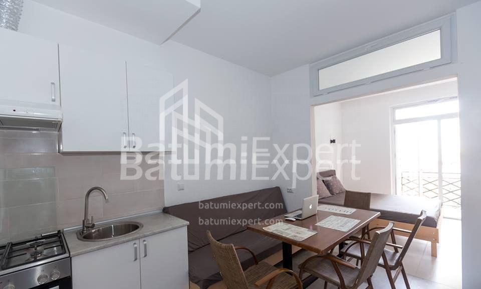 Квартира 50 м² - Шерифа Химшиашвили, Батуми, Грузия