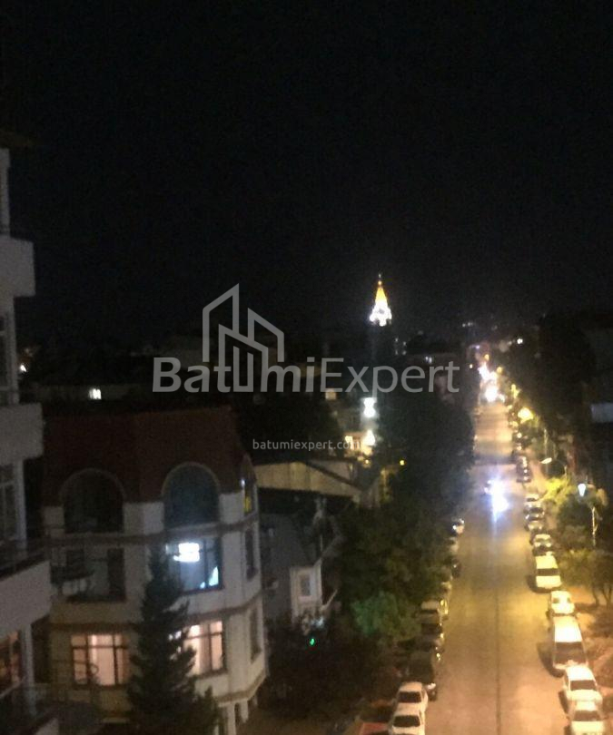 Квартира 90 м² - Вахтанга Горгасали, Батуми, Грузия