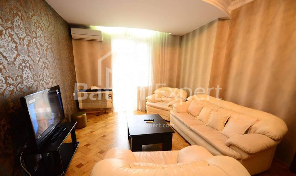 Квартира 95 м² - Нико Пиросмани, Батуми, Грузия