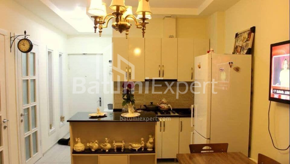 Квартира 50 м² - Вахтанга Горгасали, Батуми, Грузия