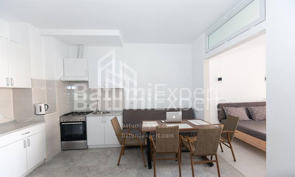 Квартира 50 м² - Шерифа Химшиашвили, Батуми, Грузия