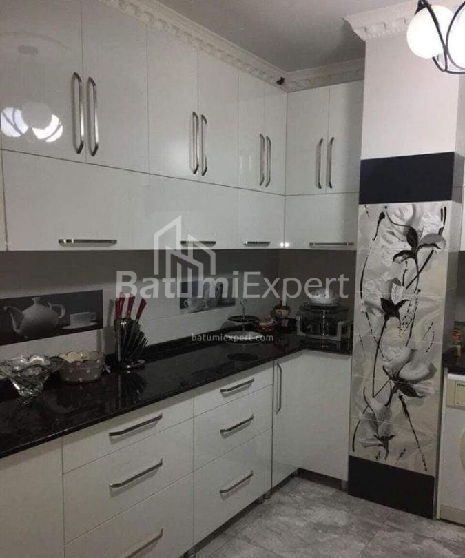 Квартира 100 м² - Юсуфа Кобаладзе, Батуми, Грузия