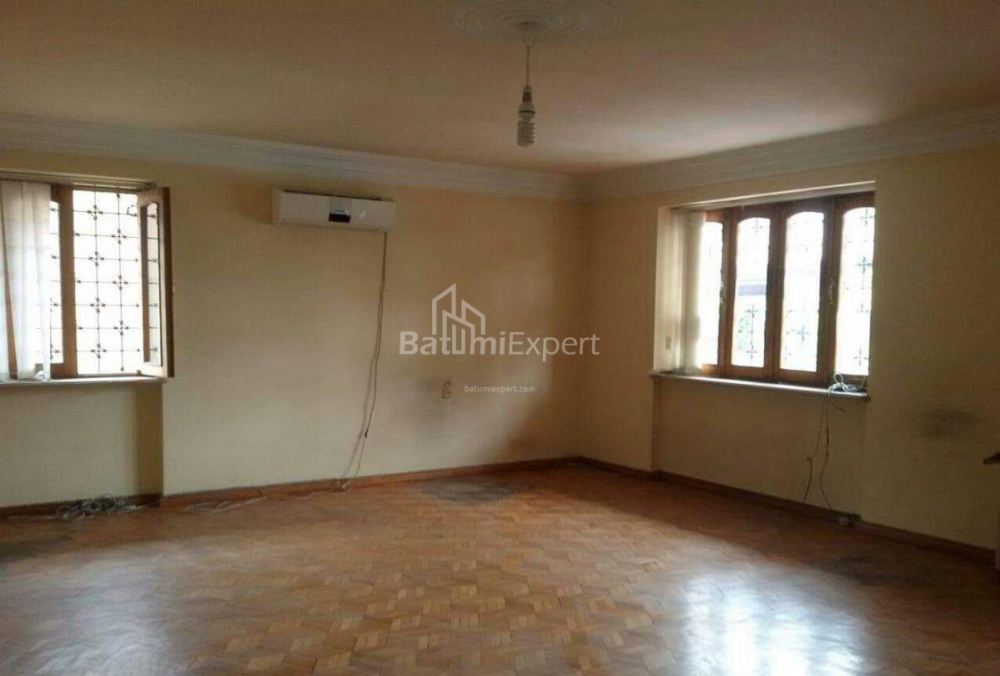 Квартира 92 м² - 26 мая, Батуми, Грузия