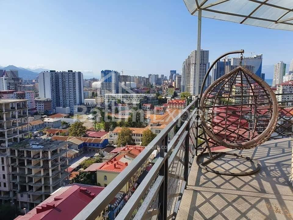 Квартира 87 м² - Селима Химшиашвили, Батуми, Грузия
