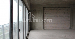 Квартира 2-комн 76.1 м² - Леха и Марии Качинских, Батуми