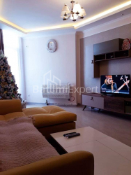 Квартира 2-комн 56 м² - Александра Пушкина, Батуми
