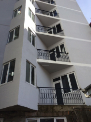 Квартира 1-комн 75 м² - Луки Асатиани, Батуми