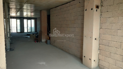 Квартира 3-комн 100.4 м² - Вахтанга Горгасали, Батуми