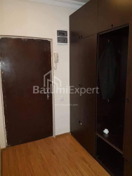 Квартира 2-комн 50 м² - Царя Парнаваза, Батуми