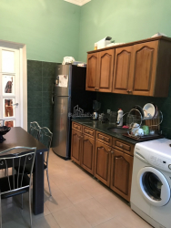 Квартира 4-комн 107 м² - Важа-Пшавела, Батуми