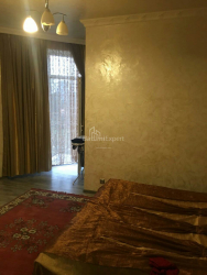 Квартира 4-комн 110 м² - Галактиона Табидзе, Батуми