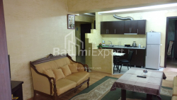 Квартира 3-комн 106 м² - Зураба Горгиладзе, Батуми