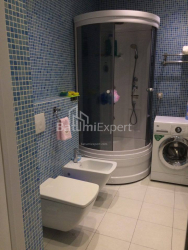 Квартира 2-комн 57 м² - Шерифа Химшиашвили, Батуми