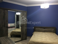 Квартира 3-комн 66 м² - Петра Багратиони, Батуми