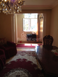 Квартира 3-комн 85 м² - Зураба Горгиладзе, Батуми