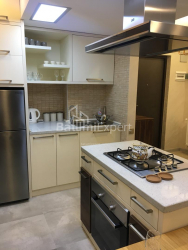 Квартира 2-комн 54 м² - Зураба Горгиладзе, Батуми