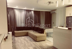 Квартира 6-комн 152 м² - Вахтанга Горгасали, Батуми