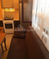 Квартира 2-комн 74 м² - Юрьевская, Батуми