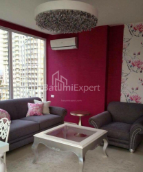 Квартира 2-комн 85 м² - Юрьевская, Батуми