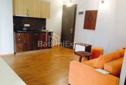 Квартира 2-комн 61 м² - Юрьевская, Батуми