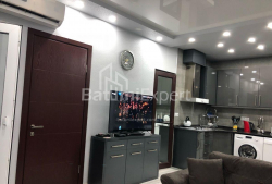 Квартира 2-комн 52 м² - Юрьевская, Батуми