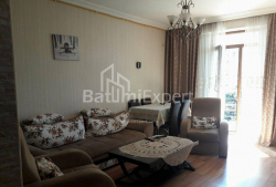 Квартира 3-комн 70 м² - Юрьевская, Батуми