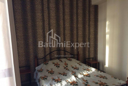 Квартира 3-комн 92 м² - Юрьевская, Батуми