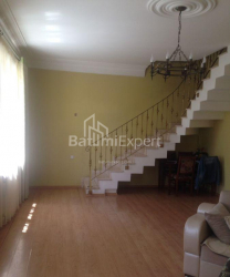 Квартира 130 м² - Царя Парнаваза, Батуми, Грузия