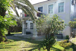 Квартира 7-комн 220 м² - Юрьевская, Батуми